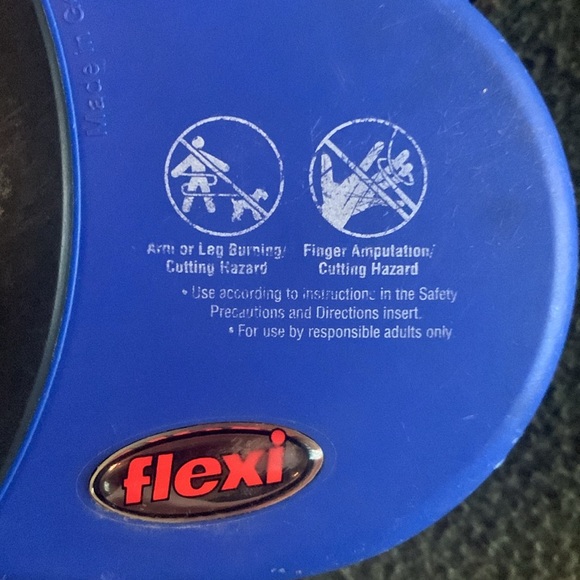 Flexi Comfort 2 blue dog leash. Retractable. 5 yards and 10 inches. - Picture 3 of 5